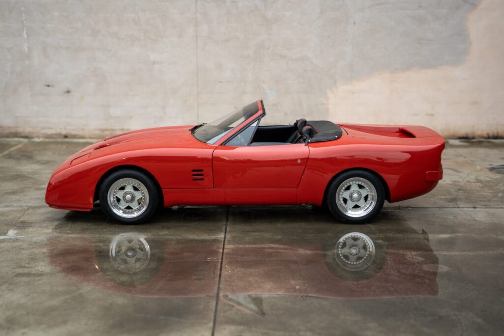 1969 Ferrari 365 NART Speciale Spyder #12611GT | Exterior View 11
