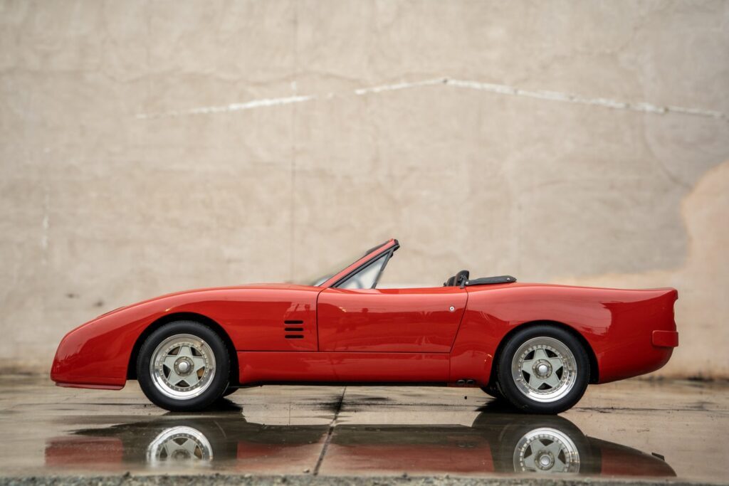 1969 Ferrari 365 NART Speciale Spyder #12611GT | Exterior View 15
