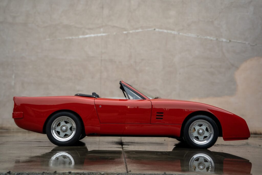1969 Ferrari 365 NART Speciale Spyder #12611GT | Exterior View 21