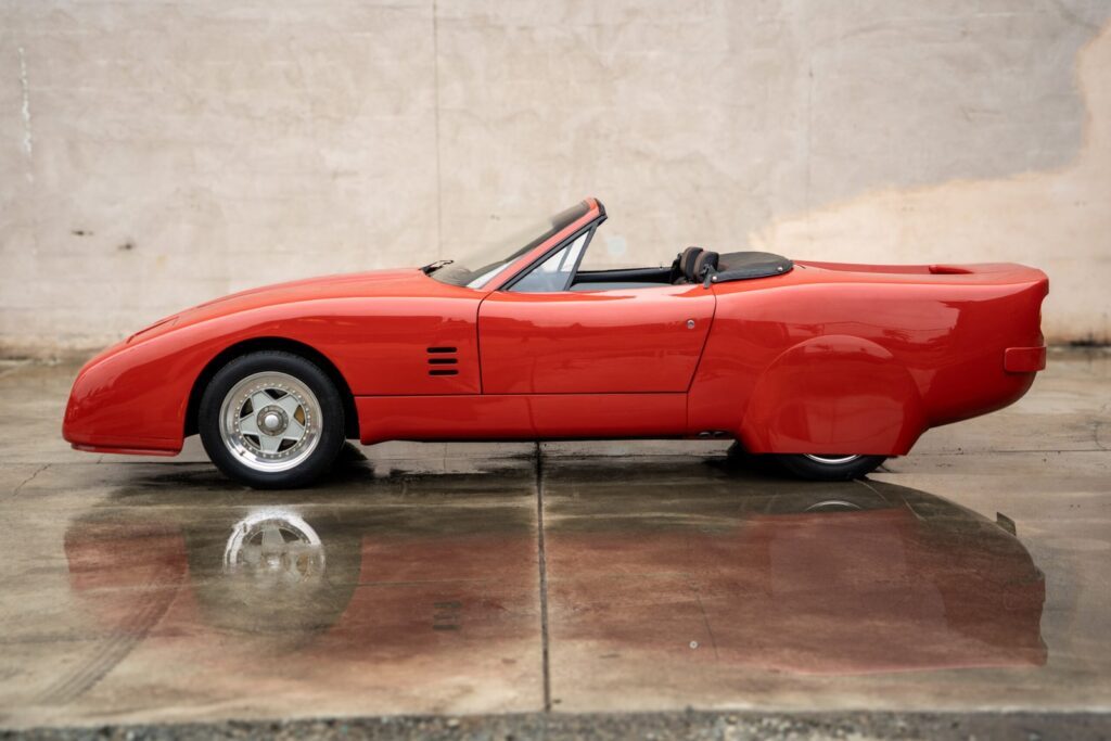 1969 Ferrari 365 NART Speciale Spyder #12611GT | Exterior View 29