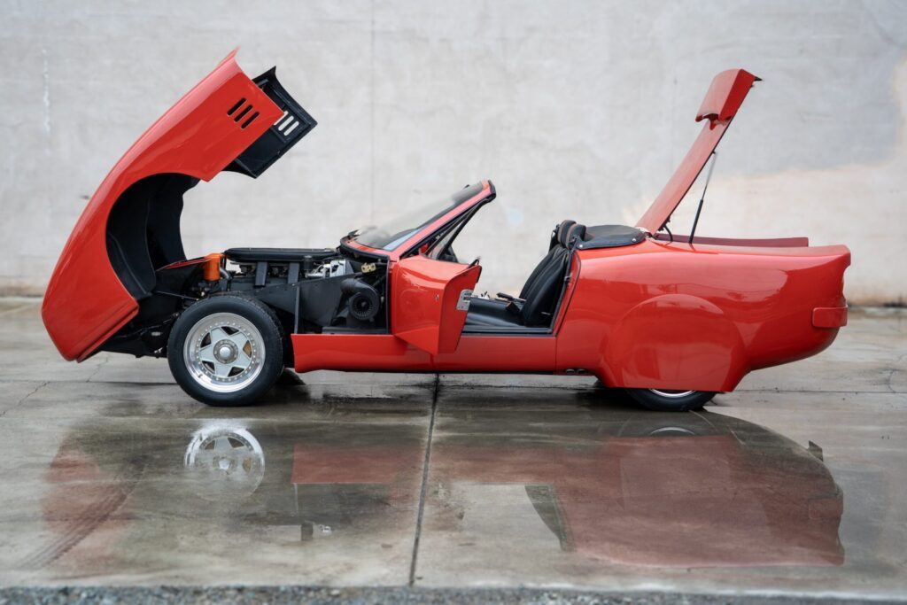 1969 Ferrari 365 NART Speciale Spyder #12611GT | Exterior View 44