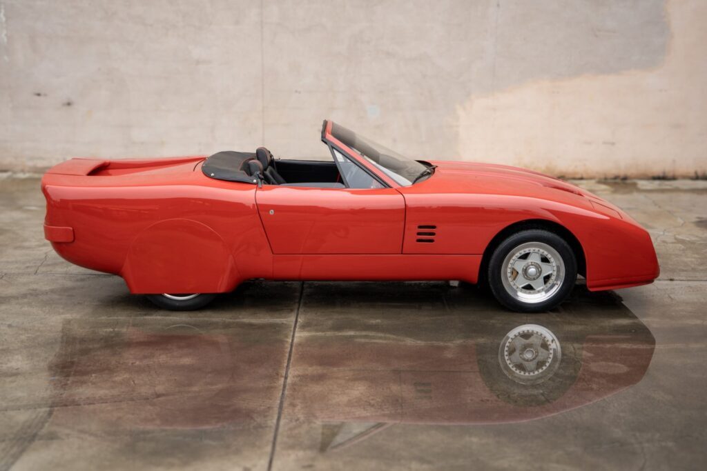 1969 Ferrari 365 NART Speciale Spyder #12611GT | Exterior View 58