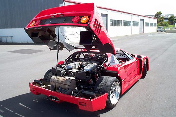 1990 Ferrari F40 #85034 | Exterior View 14